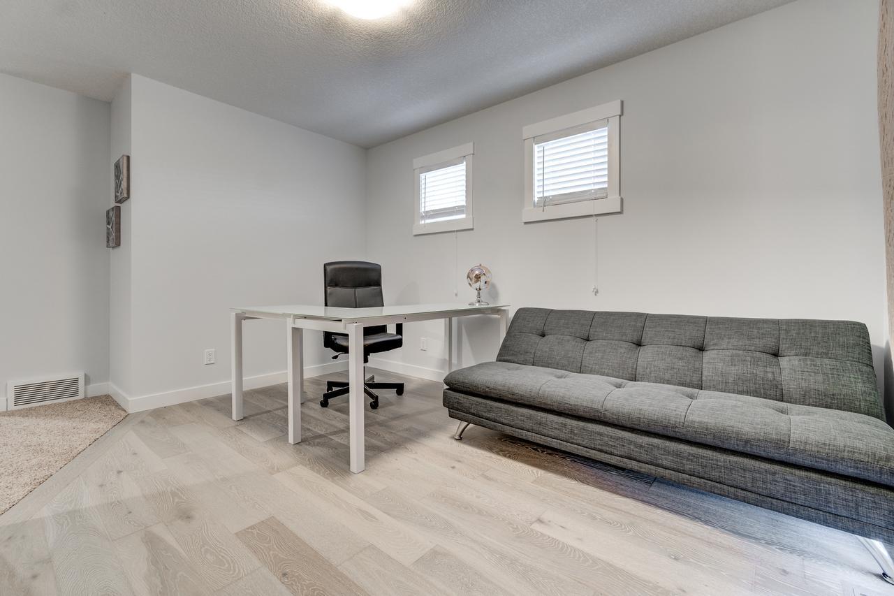 Three-Bedroom House With Walk-In Closet #29 Sunalta Downtown Calgary Ngoại thất bức ảnh